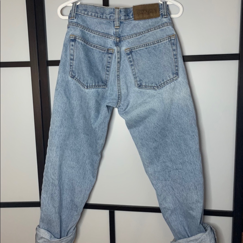 High Waisted Dakota Mom Jeans 👖